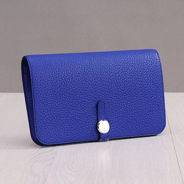 Women's Pink Leather Simple Folded Long Wallet - Image 5